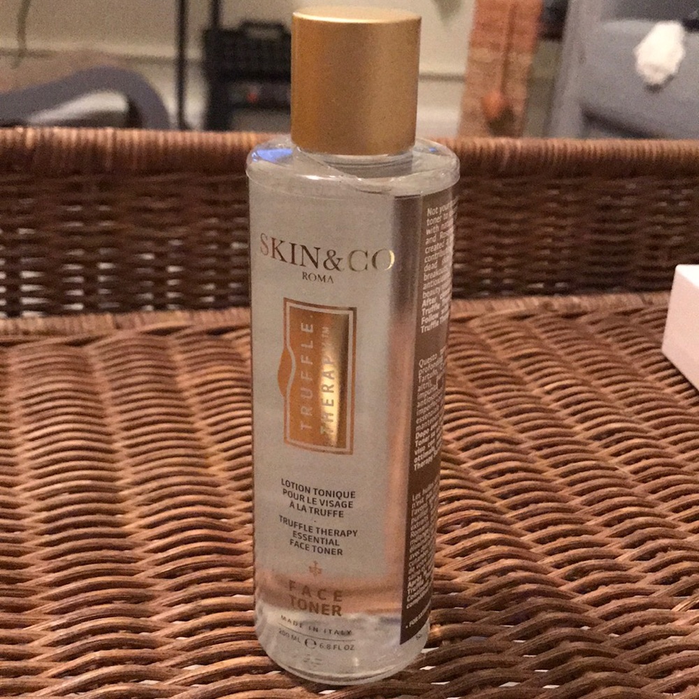 Skin&Co Truffle Therapy Toner